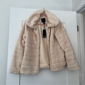 NWT Forever 21 faux fur jacket